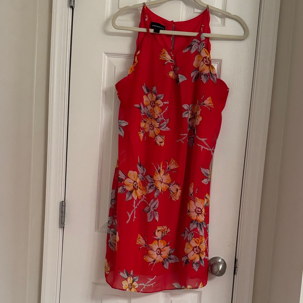 Vibrant Floral Sleeveless scalloped Dress